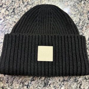 Brand New Priv Toque Black